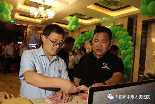 喜联娱乐 老板,老板引领潮流，打造娱乐新天地